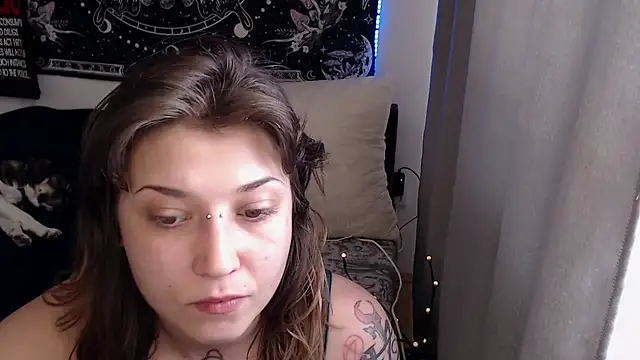 AlienforTwenty online show from 06-07-26, 12:32