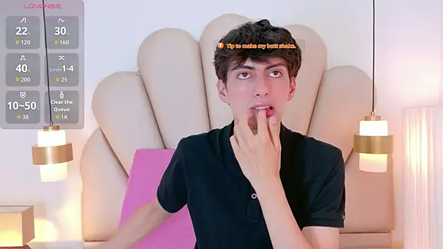 Snapshot of Martin_Williams chatting on 02-05-26, 07:32 Martin Williams online show from 02-05-26, 07:32