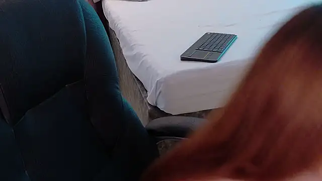 danielamilles online show from 02-09-26, 12:52