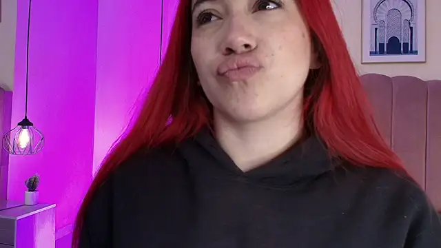 Snapshot of Celestee15_ chatting on 04-22-26, 11:17 Celestee15 online show from 04-22-26, 11:17