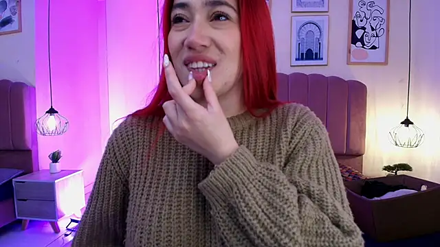 Snapshot of Celestee15_ chatting on 05-06-26, 11:25 Celestee15 online show from 05-06-26, 11:25