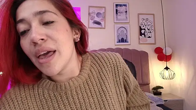 Snapshot of Celestee15_ chatting on 04-25-26, 01:41 Celestee15 online show from 04-25-26, 01:41