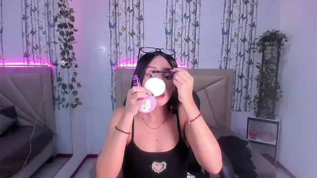 valeria dark  online show from 06-12-26, 06:05