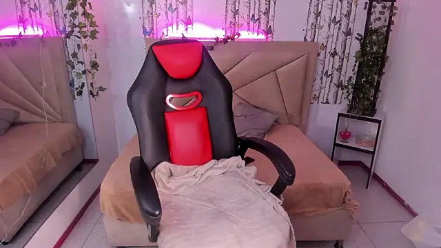 valeria dark  online show from 03-20-26, 07:59