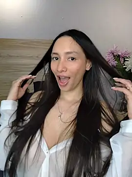 evangelineroos online show from 04-12-26, 02:31