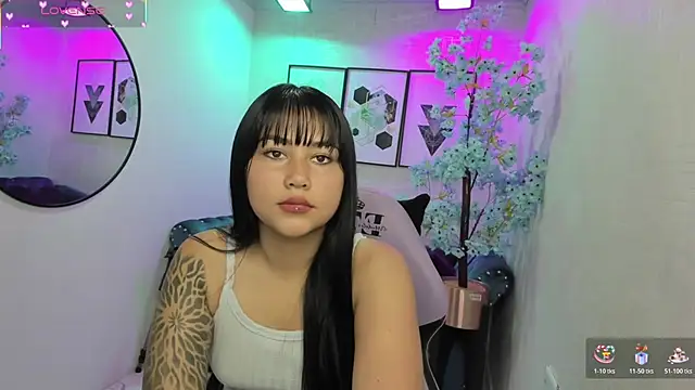 Carolina cherry online show from 06-26-26, 12:44