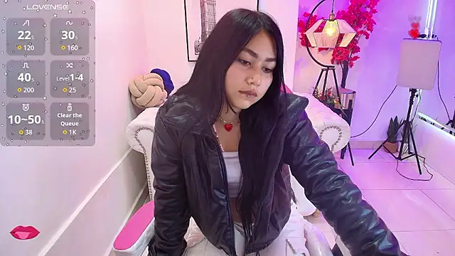 Carolina cherry online show from 02-02-26, 12:48