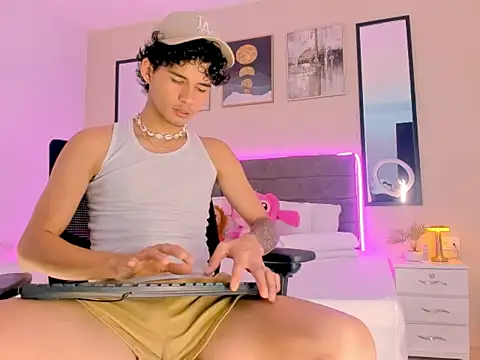 back thomson online show from 02-13-26, 01:33