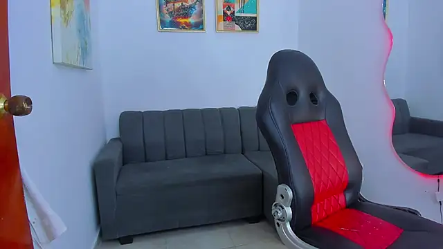 Dustyn Michelle1 online show from 02-16-26, 01:32