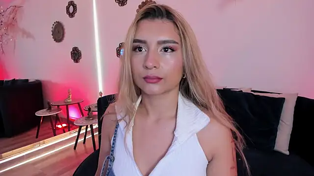 Morgan Lux online show from 01-11-26, 01:40