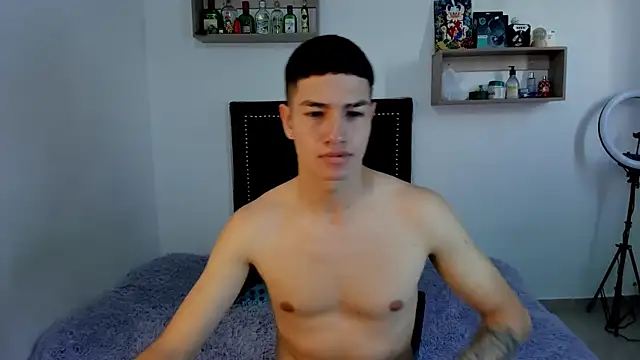 Nico Nocturne online show from 12-19-25, 08:22