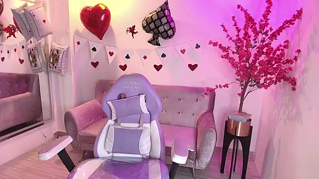 Sophie clay online show from 02-12-26, 07:02