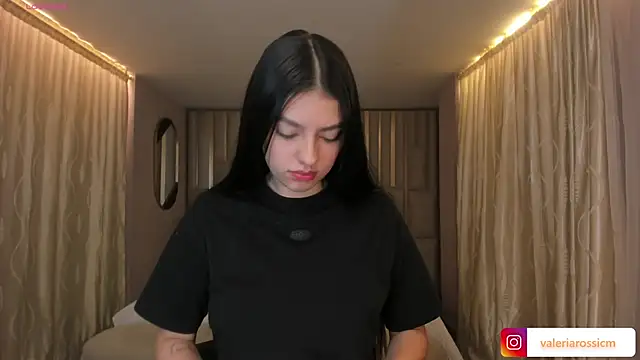 Snapshot of ValeriaRossi_ chatting on 03-03-26, 12:01 ValeriaRossi online show from 03-03-26, 12:01