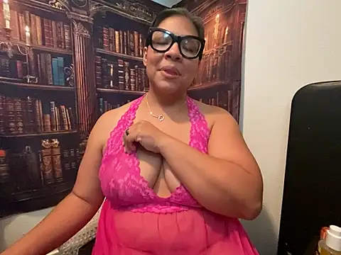 BettyWhispers online show from 08-02-26, 09:23