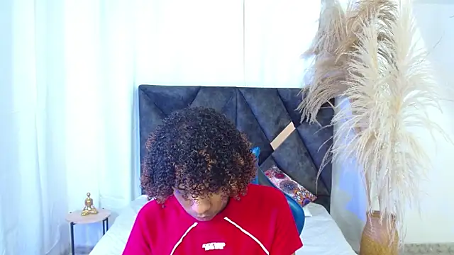 Snapshot of angelll18_ chatting on 02-12-26, 09:14 angelll18 online show from 02-12-26, 09:14