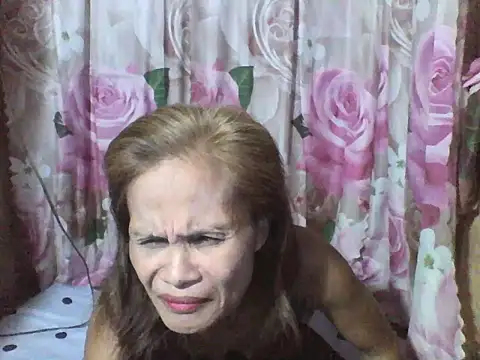 Petite elise online show from 04-08-26, 08:32