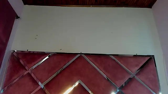 Snapshot of SolTully chatting on 03-28-26, 12:06 SolTully online show from 03-28-26, 12:06