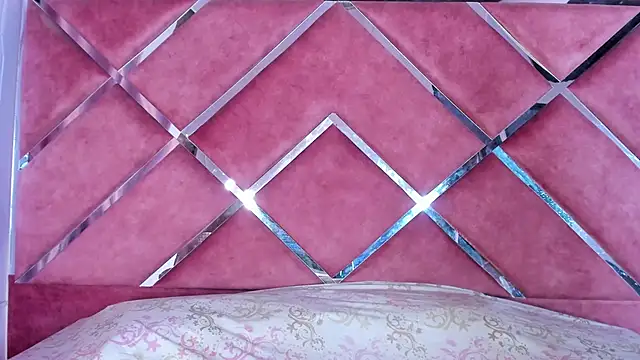 Snapshot of SolTully chatting on 04-07-26, 12:29 SolTully online show from 04-07-26, 12:29