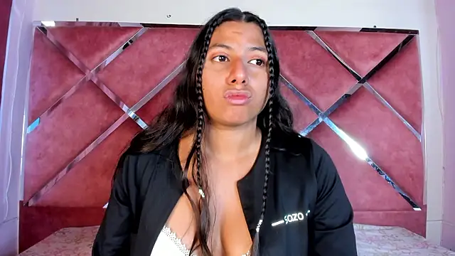 Snapshot of SolTully chatting on 02-27-26, 12:38 SolTully online show from 02-27-26, 12:38