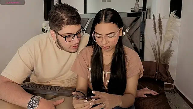 Snapshot of Chel_seth chatting on 01-11-26, 04:19 Chel seth online show from 01-11-26, 04:19