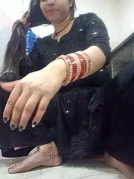 Snapshot of Barbie-Doll7 chatting on 01-14-26, 08:51 Barbie-Doll7 online show from 01-14-26, 08:51