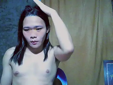 Snapshot of whirl_girl chatting on 01-10-26, 12:22 whirl girl online show from 01-10-26, 12:22