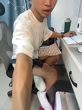 jason5858 online show from 12-23-25, 05:51