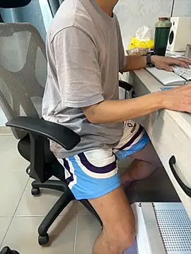 jason5858 online show from 12-22-25, 02:55