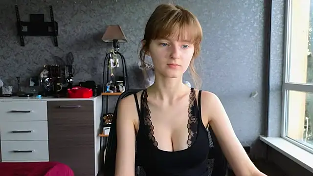 Snapshot of Miss_Alisa_ chatting on 06-15-26, 10:59 Miss Alisa online show from 06-15-26, 10:59