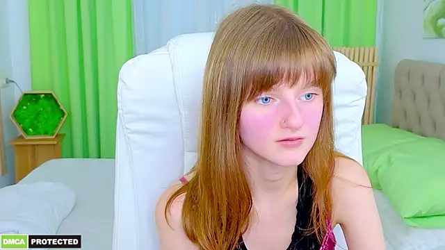 Miss Alisa  online show from 04-03-26, 04:13