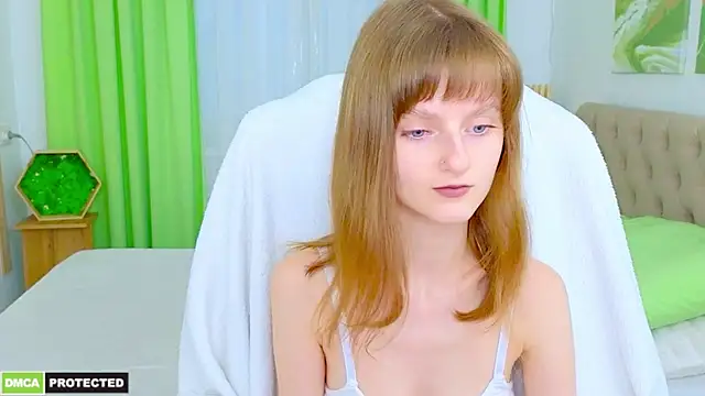 Miss Alisa  online show from 04-10-26, 04:14