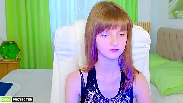 Miss Alisa  online show from 04-05-26, 03:51