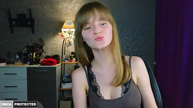 Snapshot of Miss_Alisa_ chatting on 07-03-26, 06:36 Miss Alisa online show from 07-03-26, 06:36