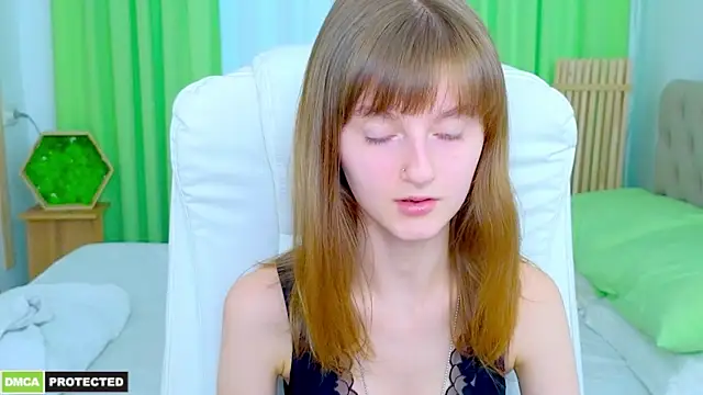 Miss Alisa  online show from 04-02-26, 03:19