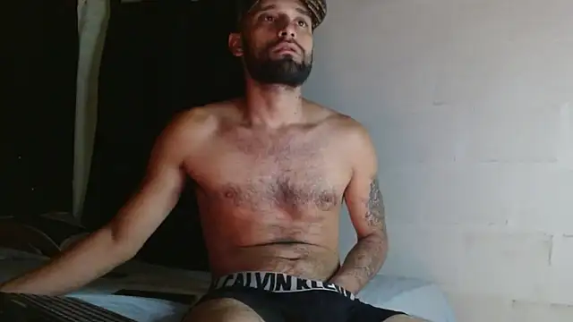 Alex Flame  online show from 04-07-26, 06:26