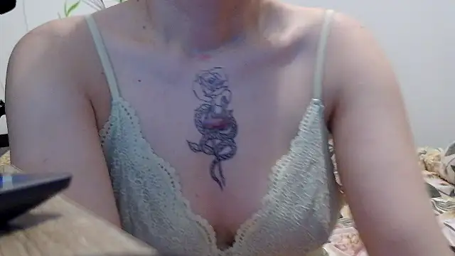 Snapshot of anngelle chatting on 05-15-26, 06:55 anngelle online show from 05-15-26, 06:55