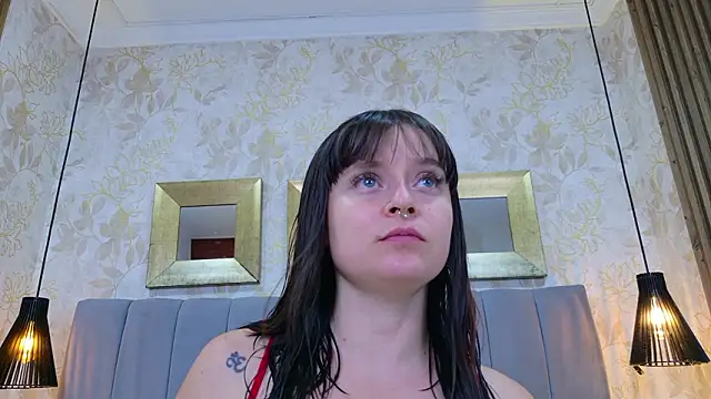 Carrie GB online show from 03-12-26, 04:11