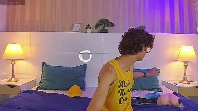 Will Turneer online show from 02-05-26, 04:41