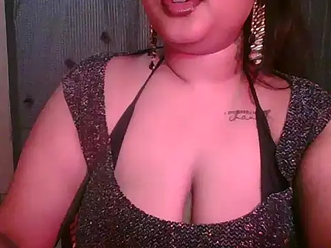 Snapshot of sonal-6 chatting on 05-18-26, 04:01 sonal-6 online show from 05-18-26, 04:01