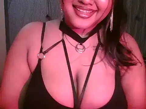 Snapshot of sonal-6 chatting on 05-12-26, 08:37 sonal-6 online show from 05-12-26, 08:37