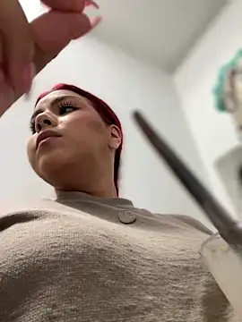 Zarahs Blare1 online show from 01-18-26, 11:19