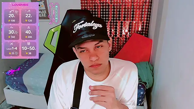 Luky twink online show from 01-15-26, 03:54