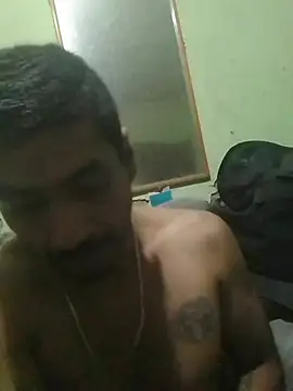 Snapshot of mavyz56 chatting on 02-15-26, 10:20 mavyz56 online show from 02-15-26, 10:20