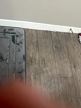 MrRedOne online show from 12-17-25, 05:45