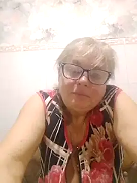 Snapshot of LinaLight88 chatting on 02-14-26, 09:48 LinaLight88 online show from 02-14-26, 09:48