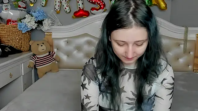 MermeiDia online show from 12-19-25, 09:44