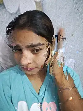 Himani 0122 online show from 06-27-26, 05:57