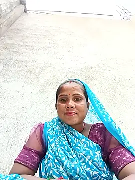 Snapshot of Shreya_pandit chatting on 02-02-26, 10:36 Shreya pandit online show from 02-02-26, 10:36