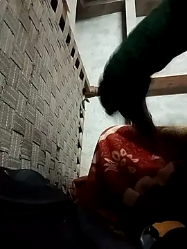 Snapshot of Shreya_pandit chatting on 02-15-26, 11:36 Shreya pandit online show from 02-15-26, 11:36