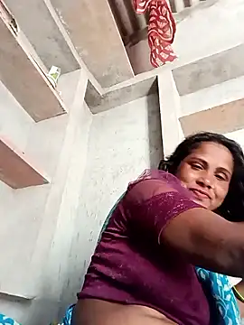 Snapshot of Shreya_pandit chatting on 02-23-26, 06:03 Shreya pandit online show from 02-23-26, 06:03